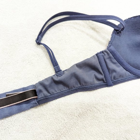 32B Victoria's Secret Very Sexy Multi Way bra + small size matching thong - Picture 9 of 14